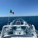 بوتيل She's Mine Yacht *