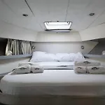 She's Mine Yacht * كاتانيا