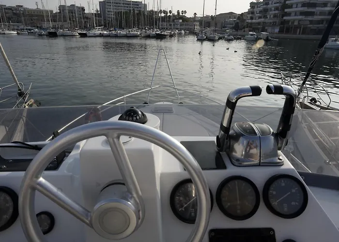 She's Mine Yacht * קטאניה